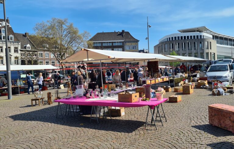 Zoutsloter Kerstmarkt — markt-eten in Harlingen